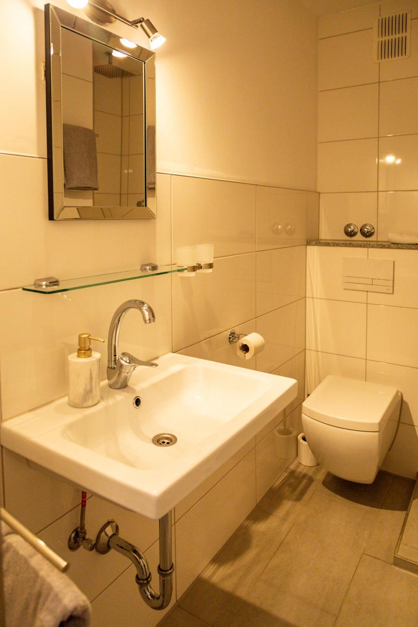 Hotel Schmidt Garni 3*