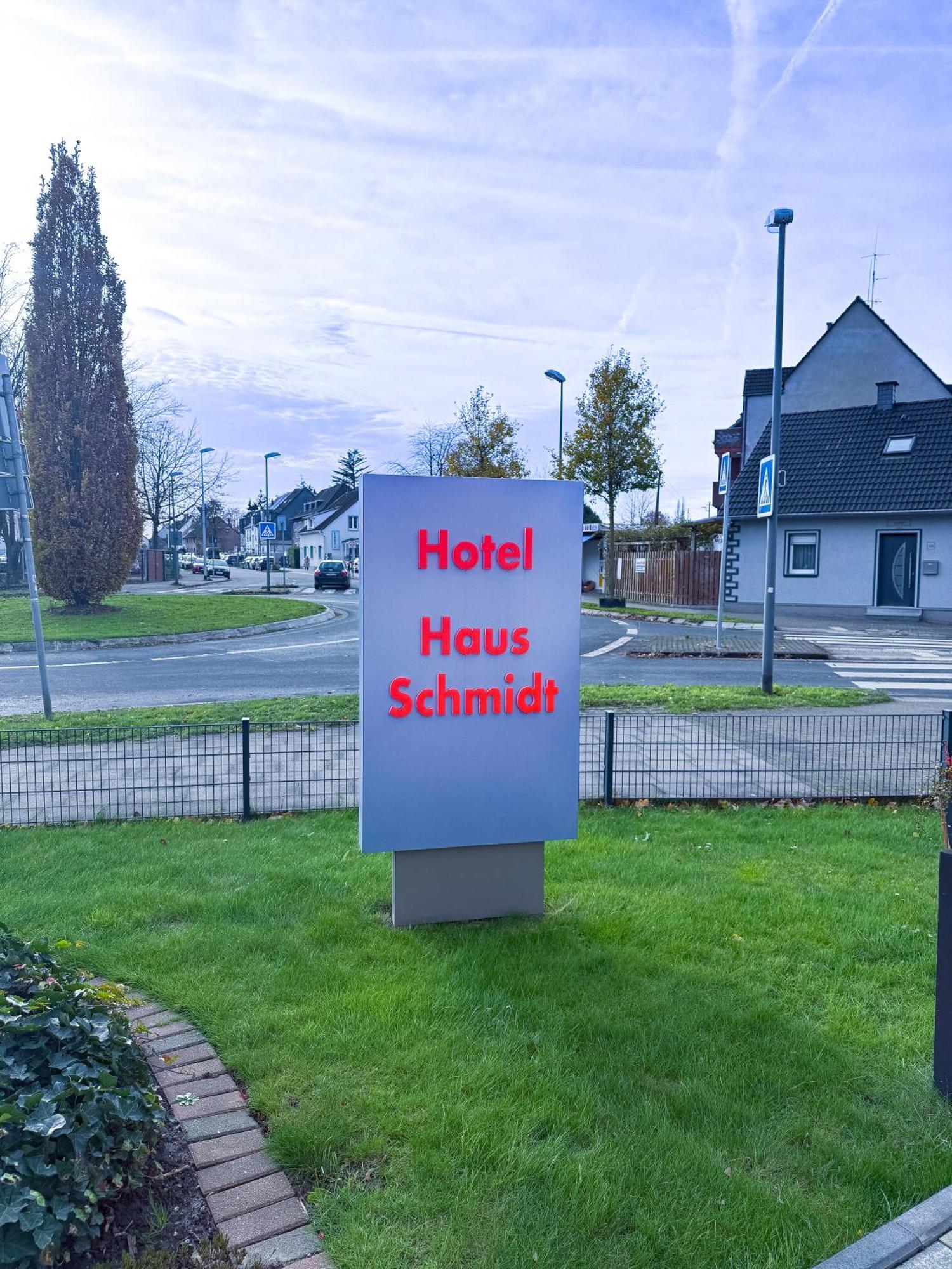 Schmidt Garni Essen